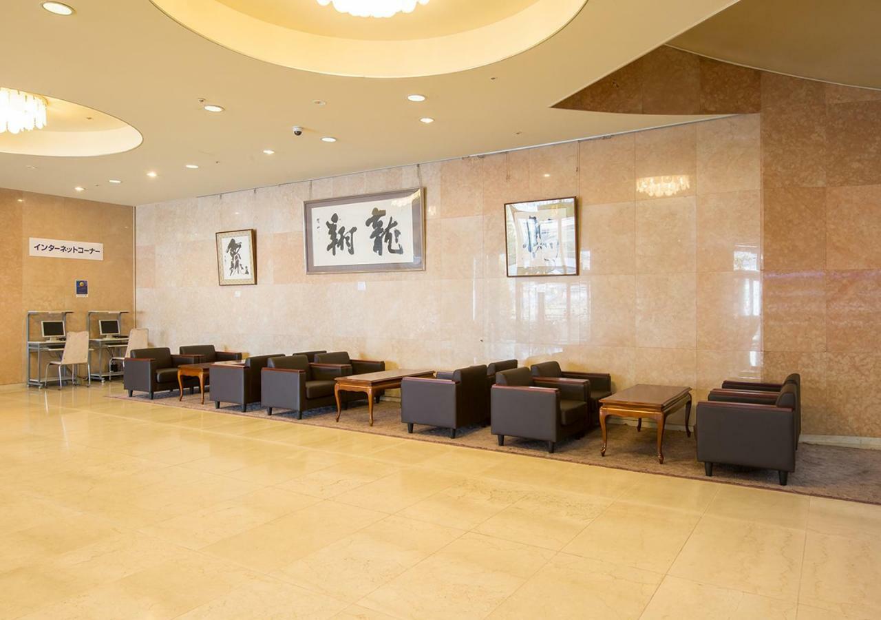 Komoro Grand Castle Hotel Extérieur photo
